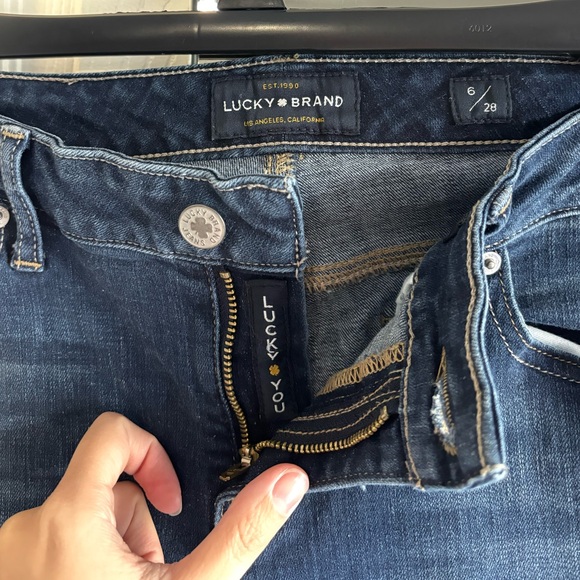 Lucky Brand ankle jeans - Picture 3 of 3
